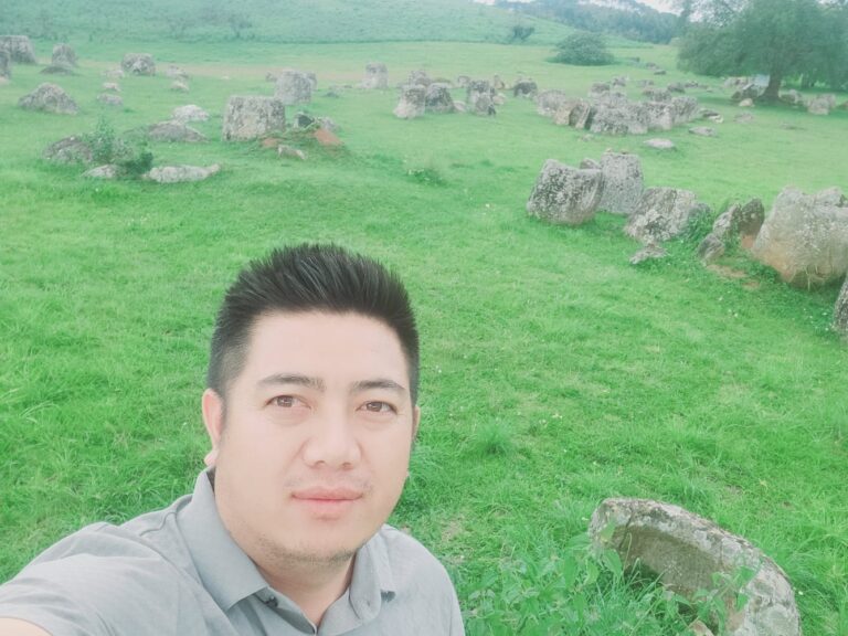 our guide in phonsavan